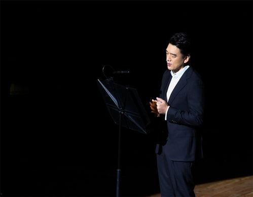 头条男唱歌博主,用歌声点燃网络，成为新一代音乐偶像