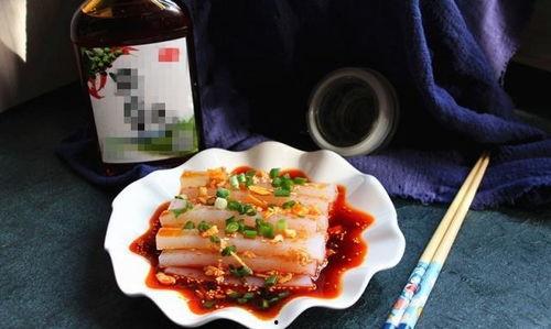 吃凉粉需要买凉粉瓜不,夏日消暑必备，凉粉美食的灵魂伴侣