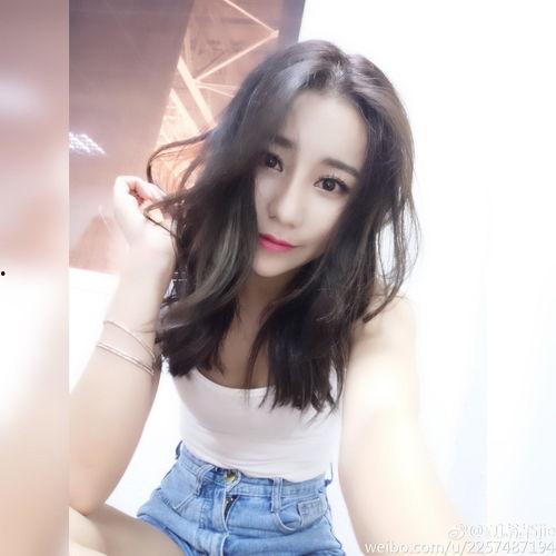 安粮网红,揭秘网红背后的安粮传奇